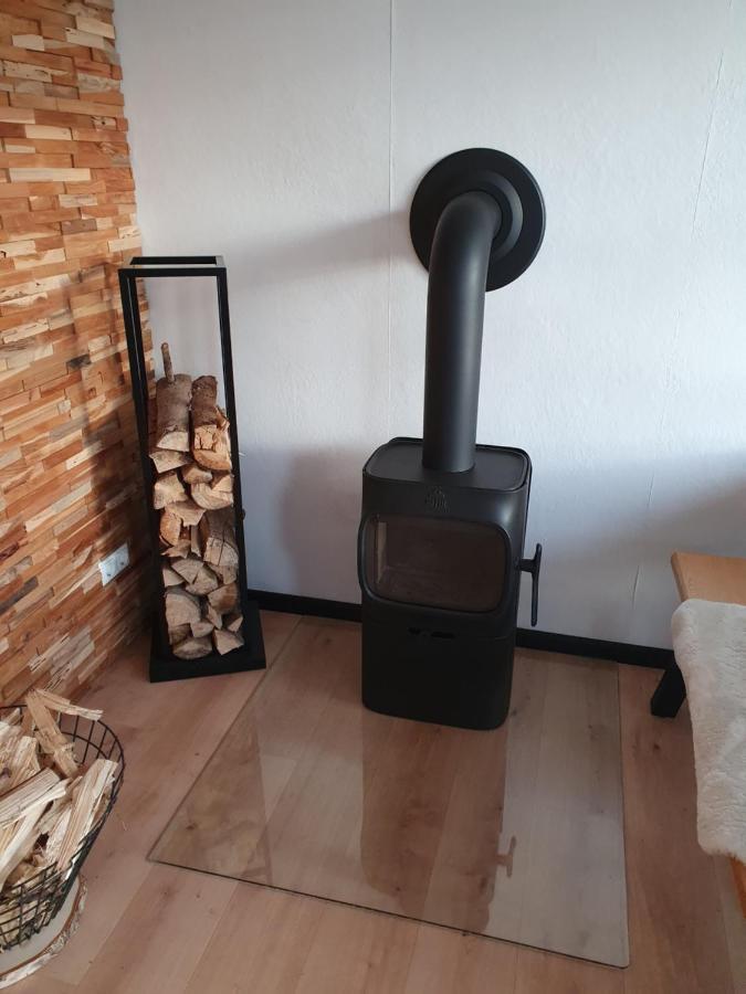 בוקהורן Ferienhaus Blauer See Mit Optionalem Hot-Tub מראה חיצוני תמונה